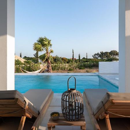 Seasand Villa Lakhania Esterno foto