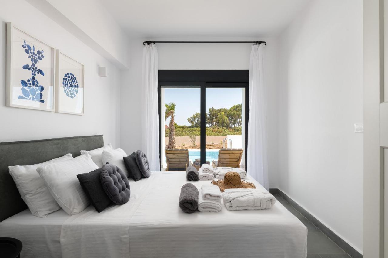 Seasand Villa Lakhania Esterno foto
