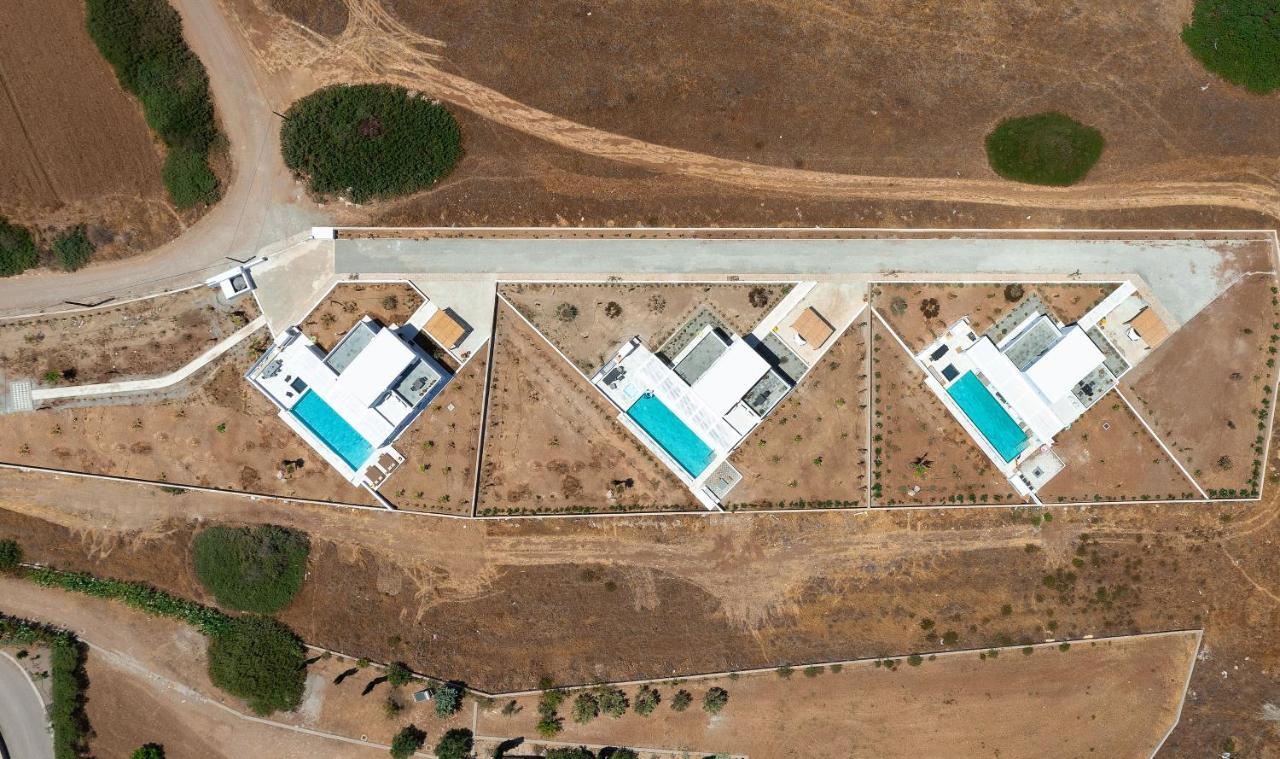 Seasand Villa Lakhania Esterno foto
